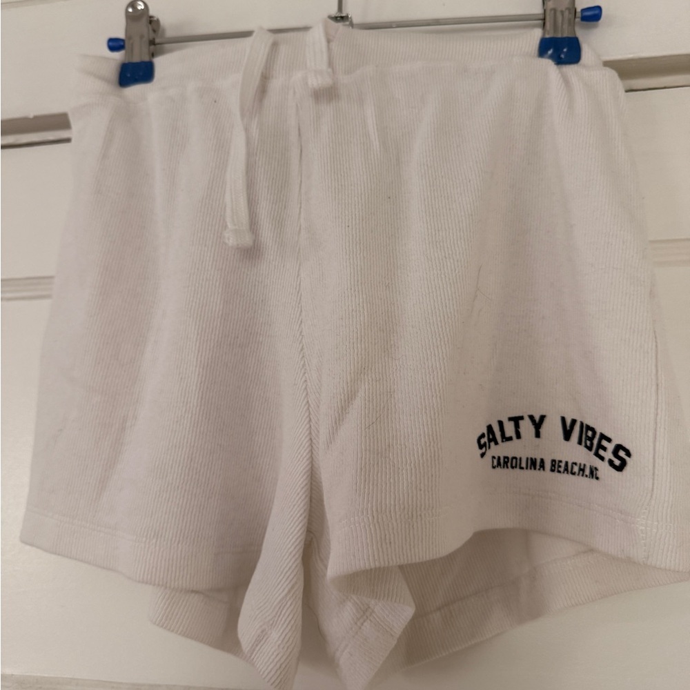 Salty Vibes Carolina Beach White Lounge Shorts – Women’s Size S